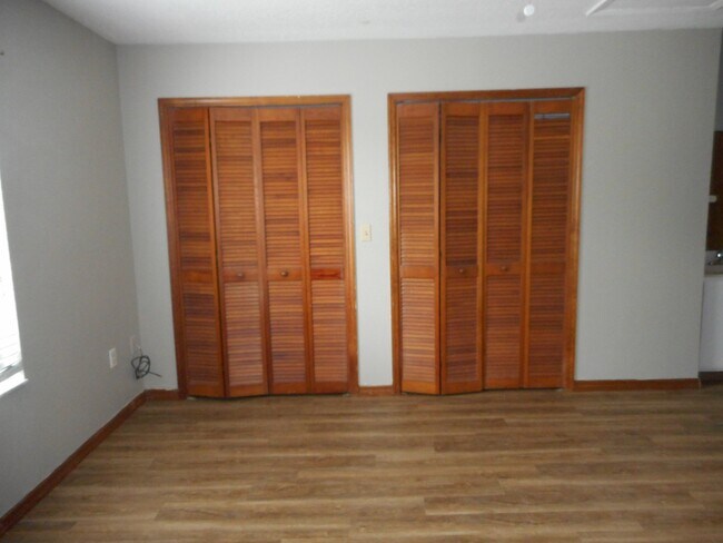 Building Photo - 1350 George Edwards Ct