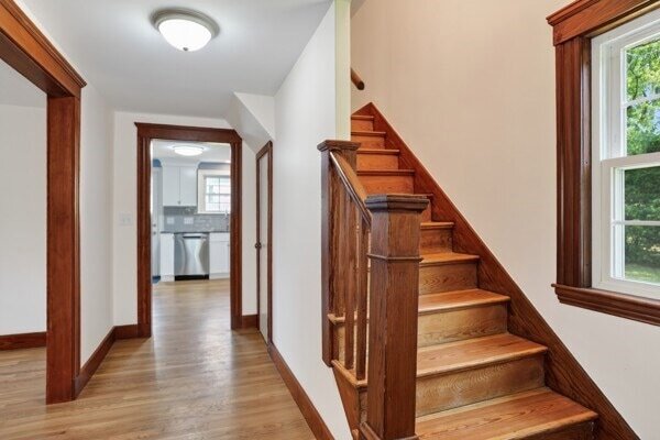 Building Photo - 9 Harriett Ave