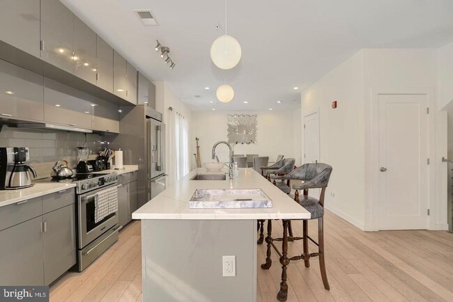 Building Photo - 1495 Gallaudet St NE