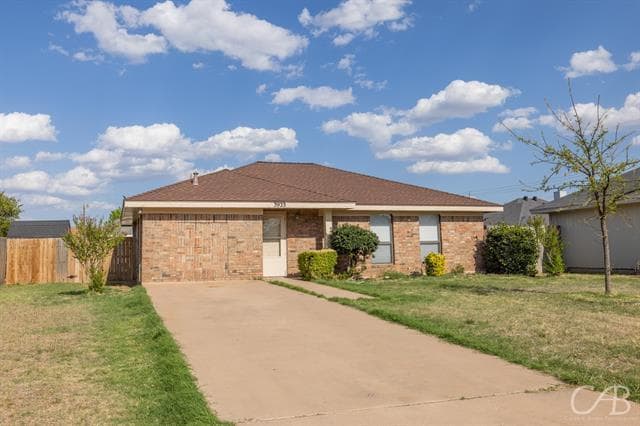 Building Photo - 3933 Notre Dame Cir