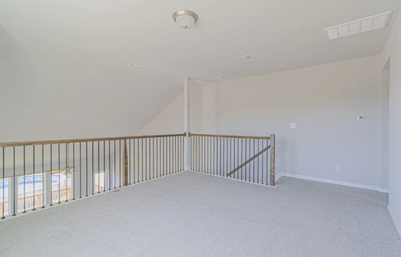 Building Photo - 2511 Seabream Dr