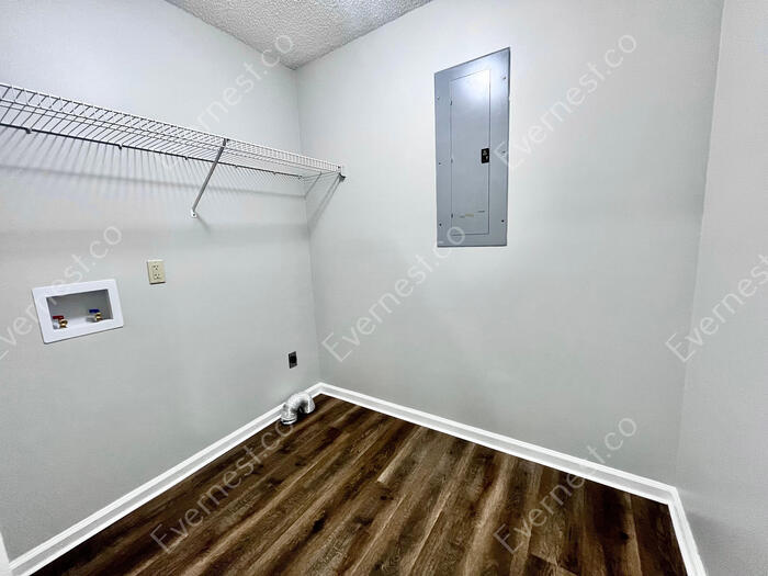 Building Photo - 5111 Hampton Meadows Rd