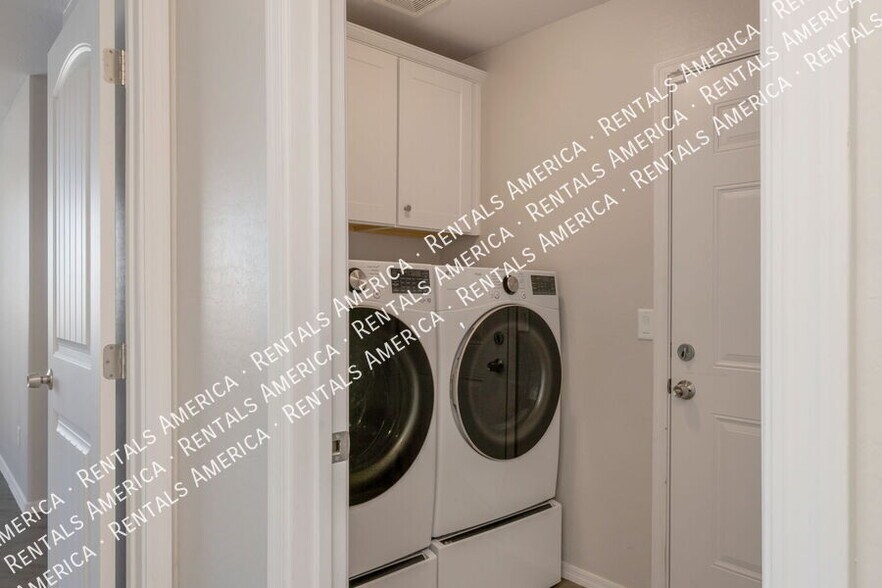 Building Photo - 24604 E Bartlett Rd