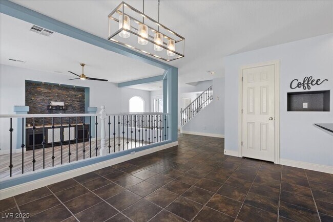 Building Photo - 10902 Fintry Hills St