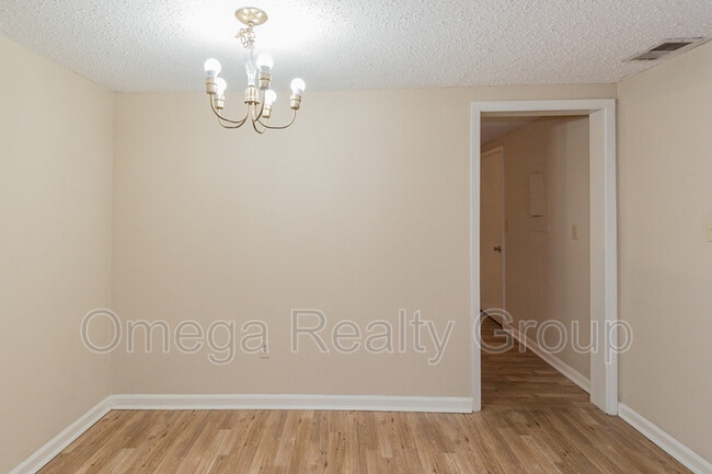 Building Photo - 3312 Warringwood Dr