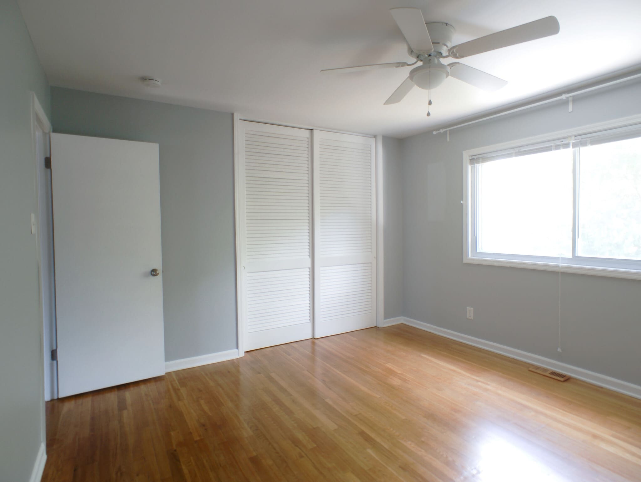 Bedroom facing back of unit - 506 N. Greensboro St