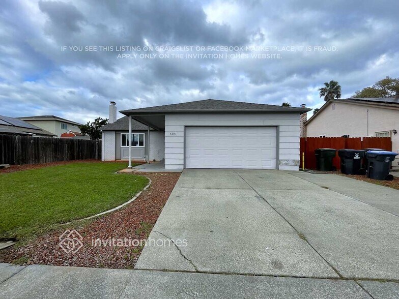 Primary Photo - 604 Tule Goose Dr