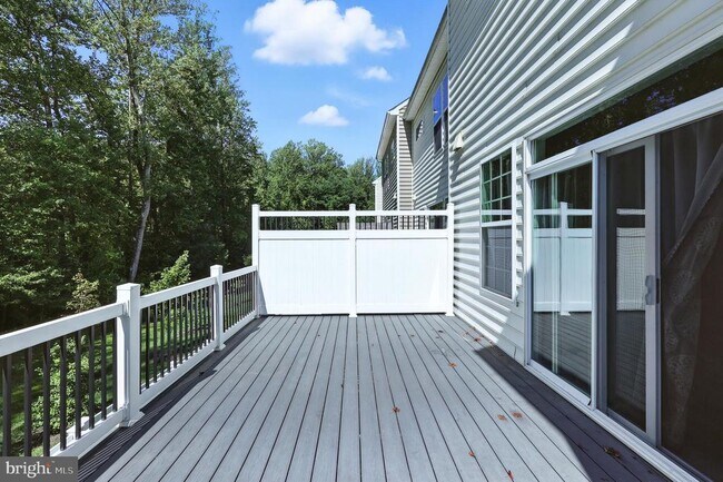 Building Photo - 4905 Forest Pines Dr