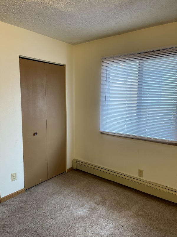 Building Photo - 510 S Van Buren St