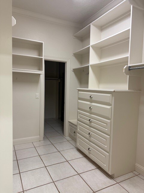 Building Photo - 1 Spring Hl