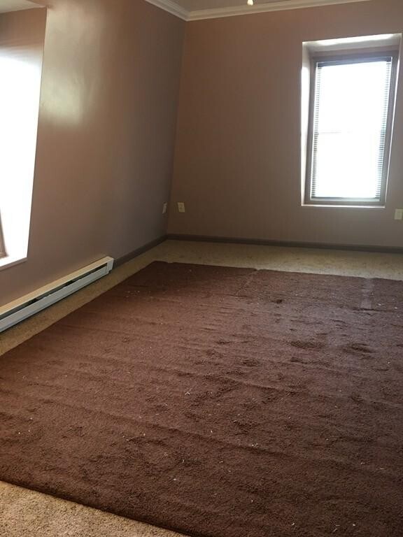 Building Photo - 14 Forest St