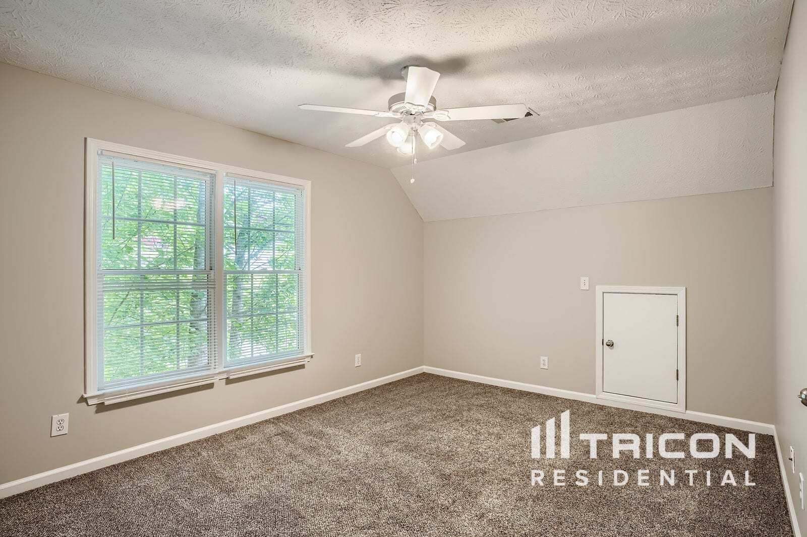 Building Photo - 219 Sable Trace Dr
