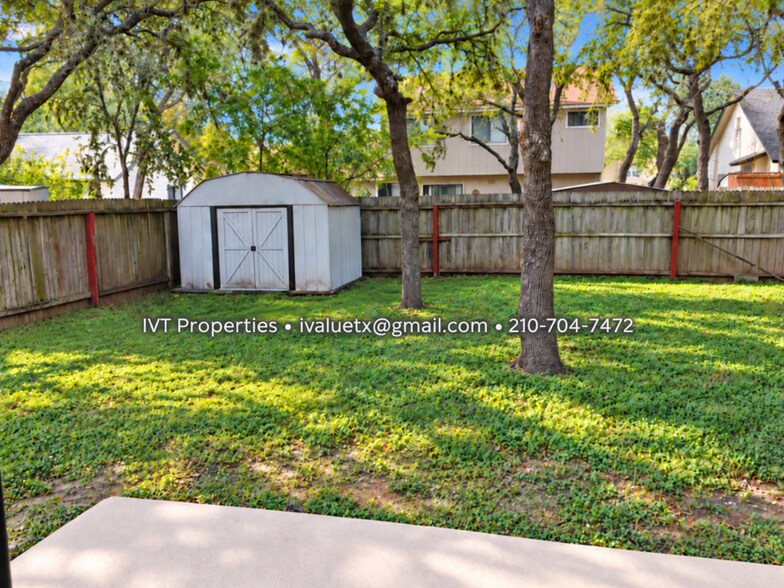 Building Photo - 7311 Sunscape Way