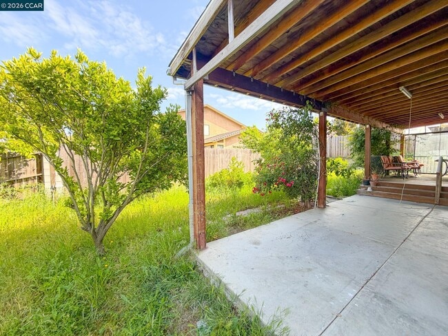 Building Photo - 118 Meadowlark Way