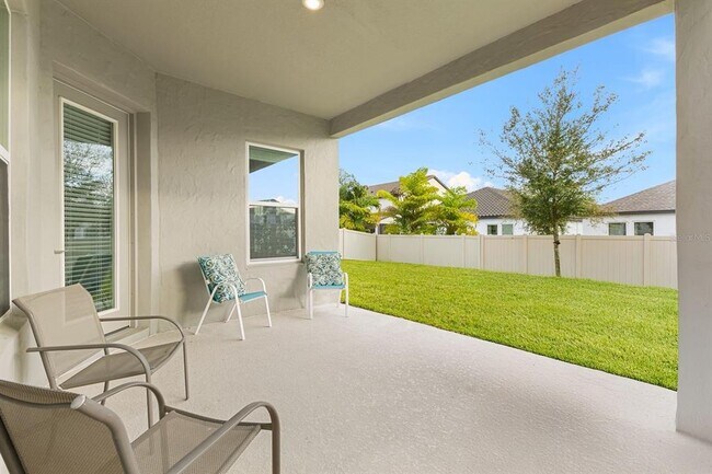 Building Photo - 9947 Summerlake Groves St