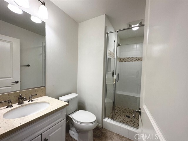 Building Photo - 38 Lupari