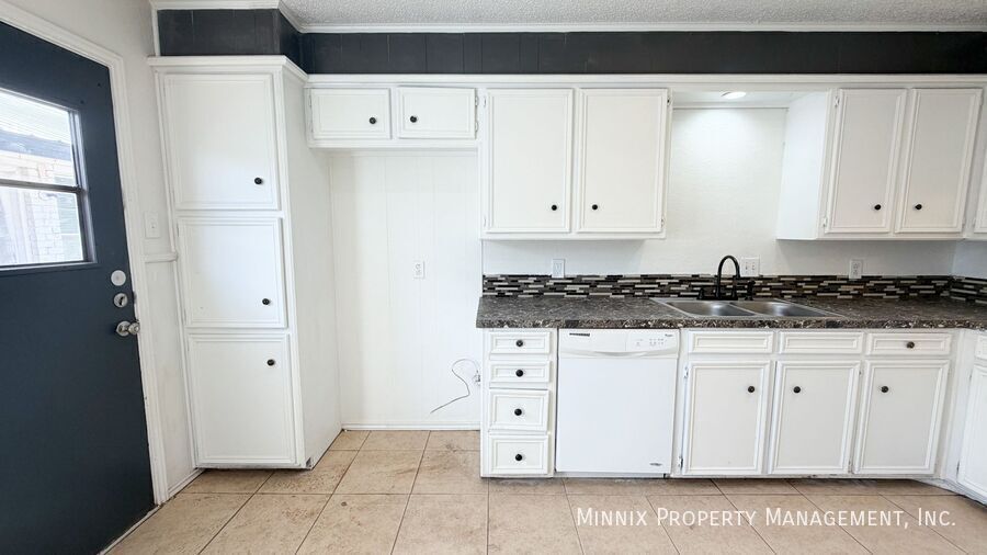 Building Photo - 5718 Brownfield Dr