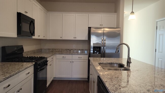 Building Photo - 13030 Lantern Pointe Wy