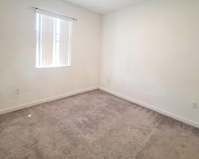 Building Photo - 28708 SW 133rd Ct