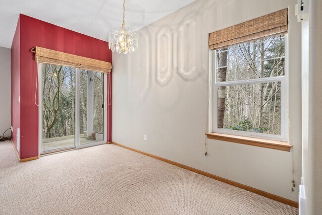 Building Photo - Detached Townhome in Kingston Meadows Community