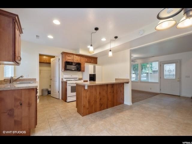Building Photo - 6032 S 2075 E