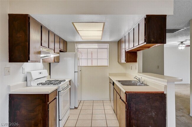 Building Photo - 401 N Lamb Blvd