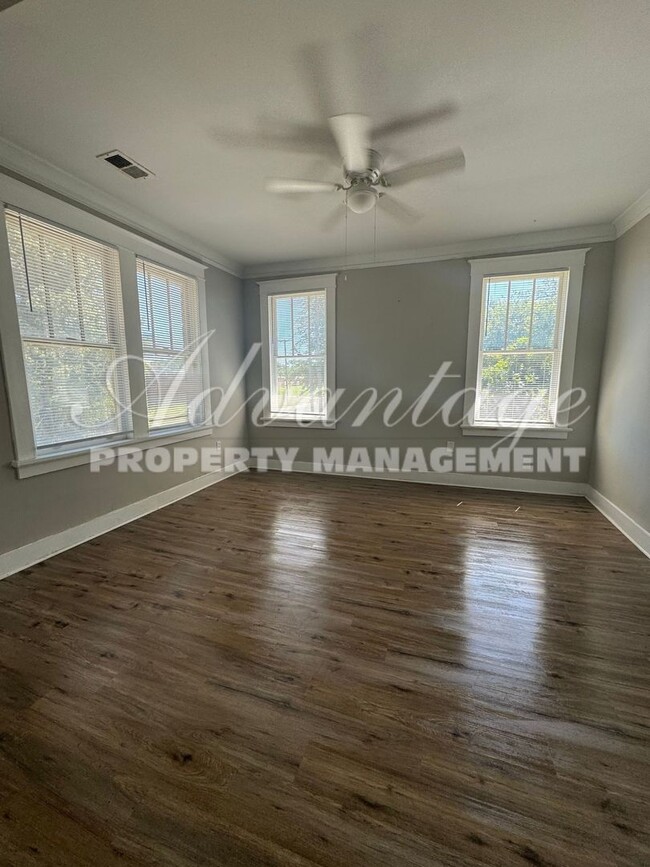 Building Photo - Schedule today to see this Midtown 1 Bedro...