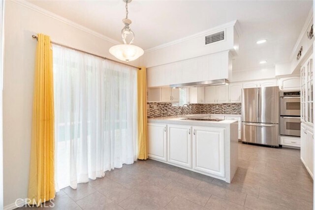 Building Photo - 4532 Topanga Canyon Blvd