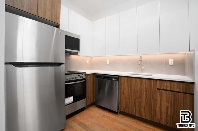 Building Photo - 2 bedroom in BROOKLYN NY 11237