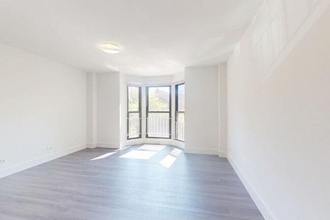 Floorplan - 1400 E. 57th Street