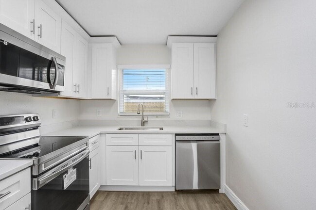 Building Photo - 3166 Downing St