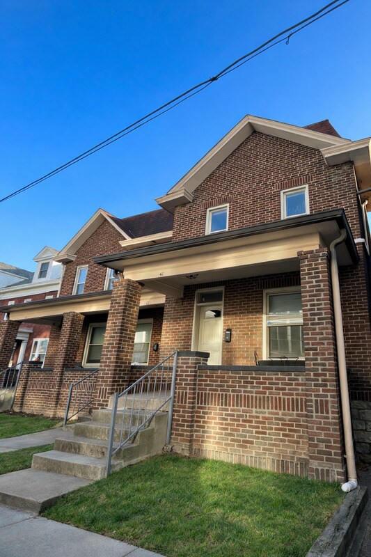 Building Photo - 1115-15 E 18th Ave