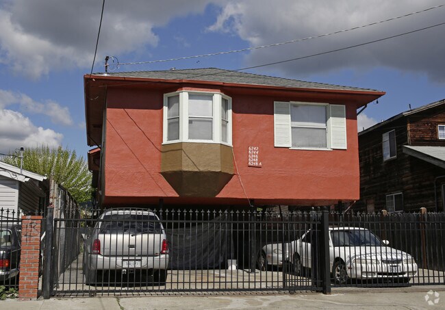 Building Photo - 6242-6248 Bromley Ave