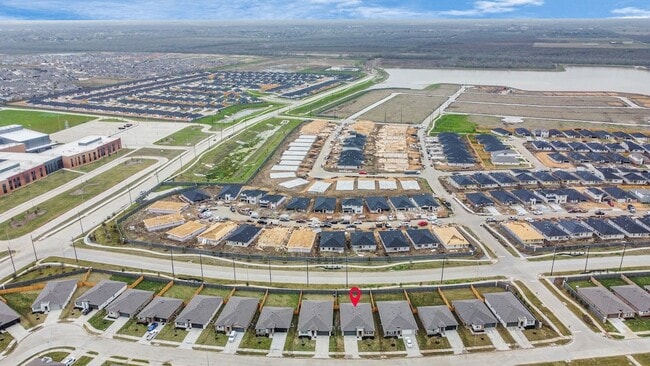 Building Photo - 7731 Suffolk Vly Ln