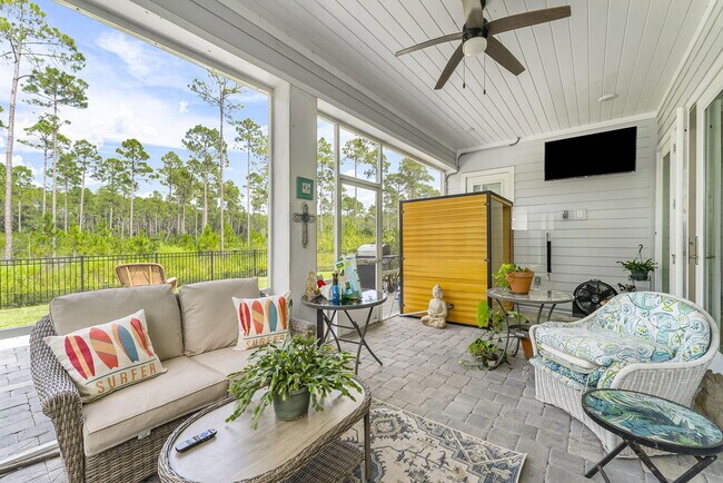 Building Photo - 119 Anastasia Cir