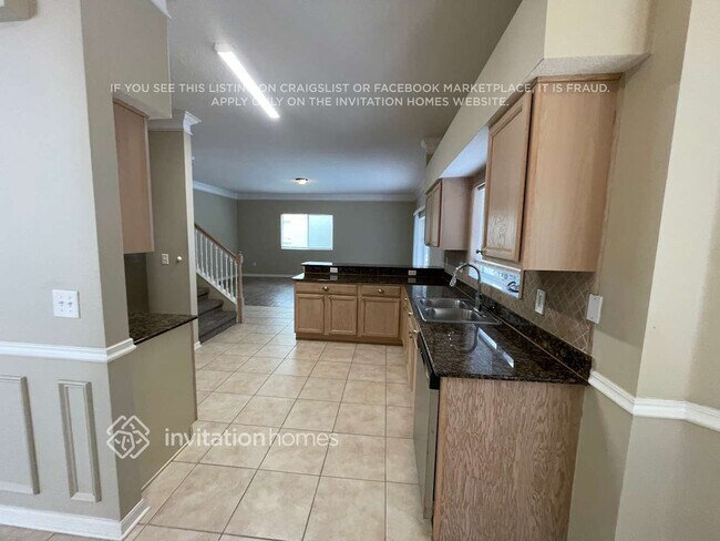 Building Photo - 18221 Sandy Pointe Dr