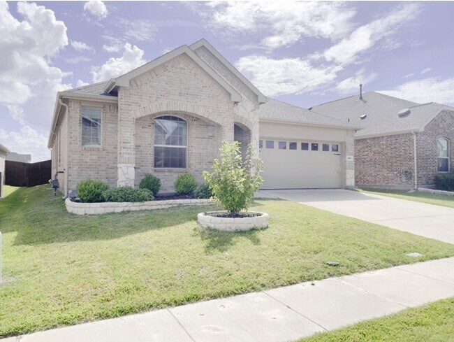 Building Photo - Spacious 4BR House in Forney , near by best elementary school