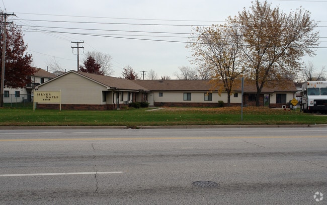 Building Photo - Silver Maple