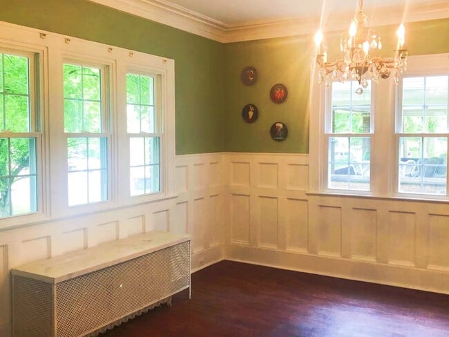 Building Photo - 91 N Portage Path