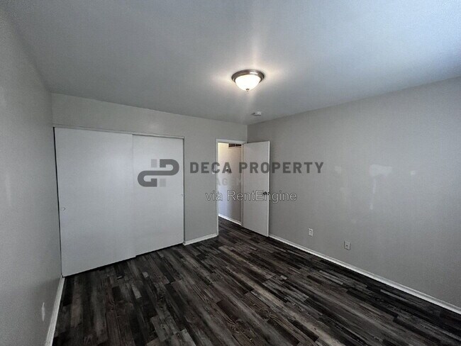 Building Photo - 7409 Olian Dr