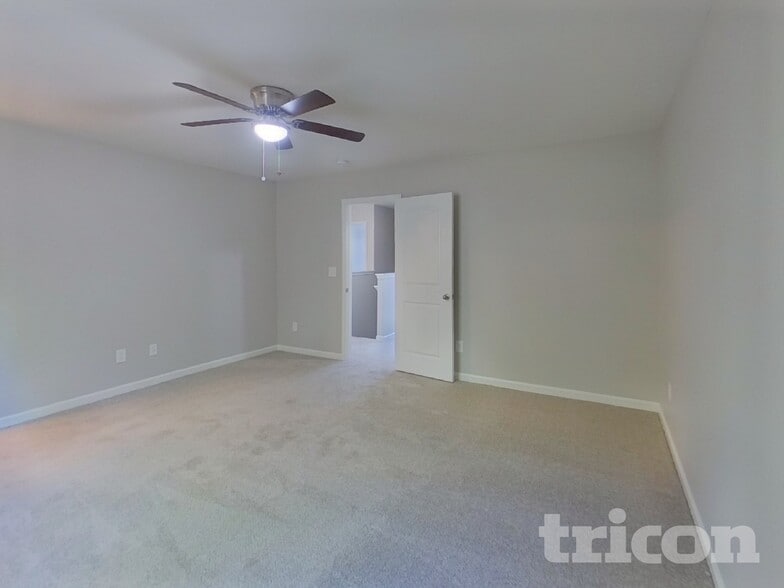 Building Photo - 318 Cedar Ridge