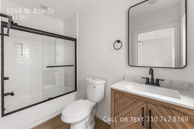 Building Photo - 5246 W 8th St