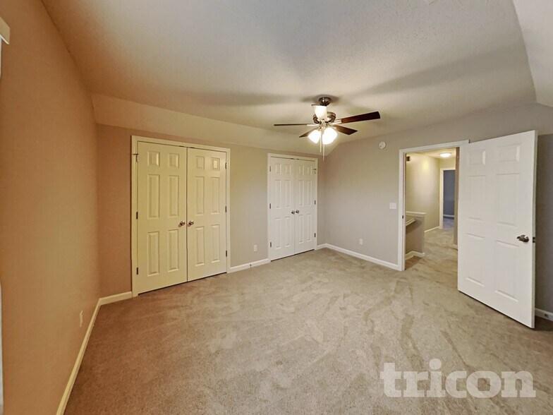 Building Photo - 320 Stone Meadow Dr