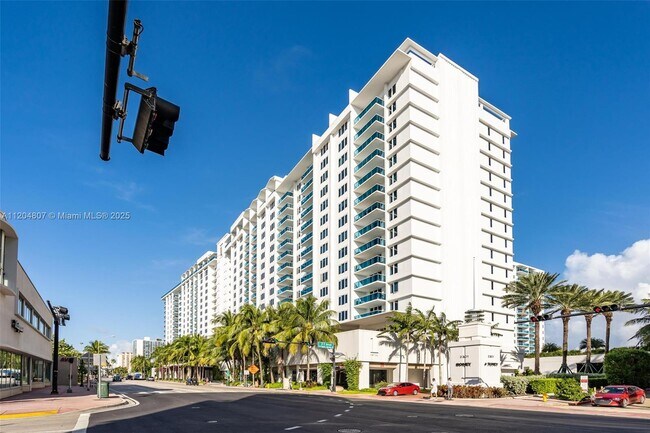 Building Photo - 2301 Collins Ave