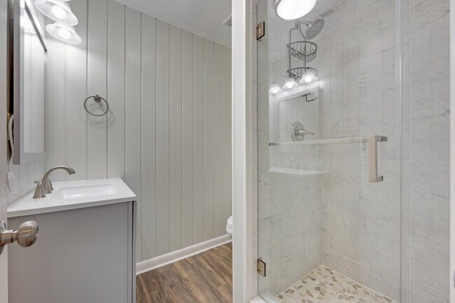 Bathroom with walk-in shower - 1618 Perrin Dr