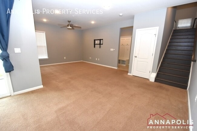 Building Photo - 7736 Cresap Ln