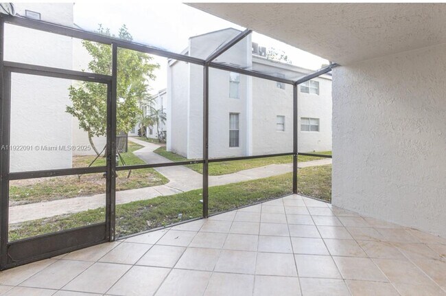 Building Photo - 4415 Treehouse Ln