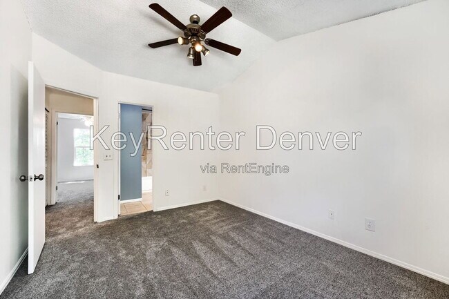 Building Photo - 1270 S Idalia St