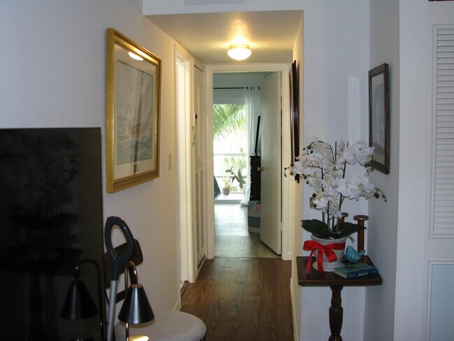 Building Photo - 2600 S Kanner Hwy