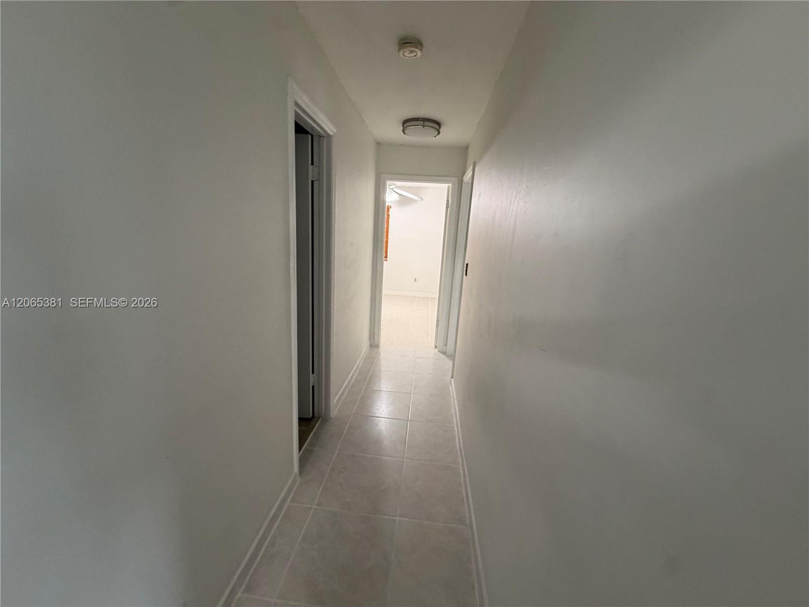Building Photo - 3613 SW 112th Pl